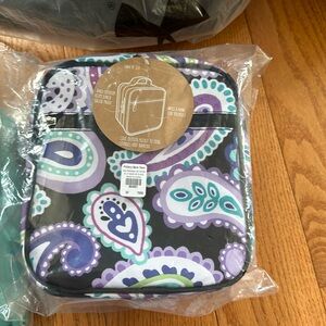 BRAND NEW: POTTERY BARN TEEN: PAISLEY LUNCH BOX